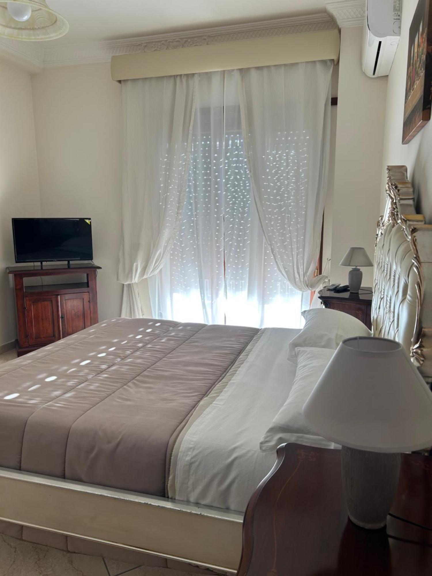 Luxury_C3 Apartment Наполи Екстериор снимка