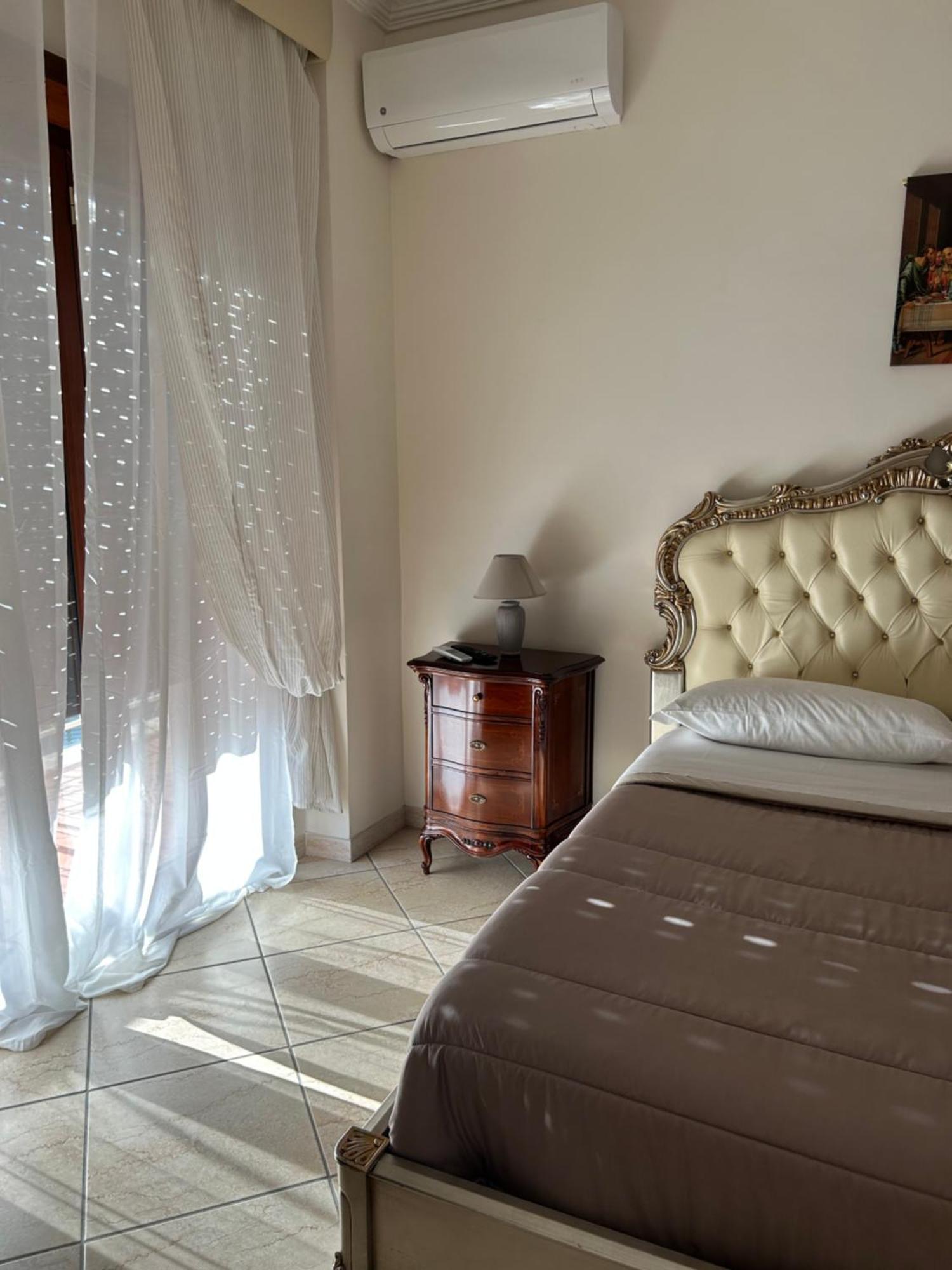 Luxury_C3 Apartment Наполи Екстериор снимка